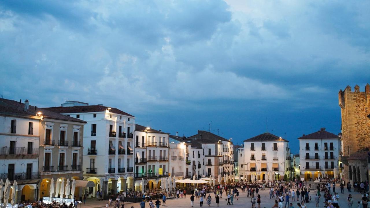 Apartamentos Soho Boutique Plaza Mayor Касерес Экстерьер фото